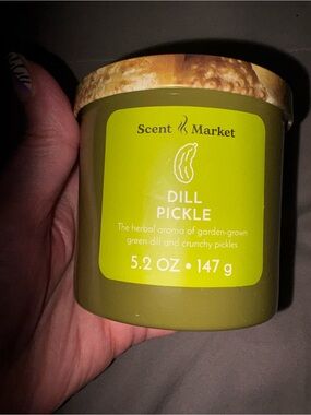 Dill pickle new candle, 5.2 oz , NEW